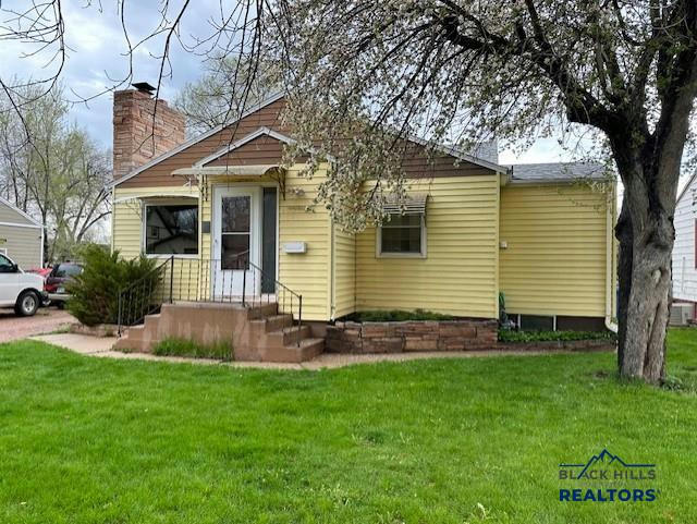 2124 4TH AVE, RAPID CITY, SD 57702, photo 1 of 32
