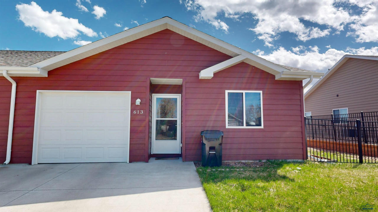 613 KATHRYN AVE, RAPID CITY, SD 57701, photo 1 of 13